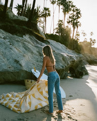 Slowtide Daydream Driftweave Beach Blanket - Curry | LSPACE Discount