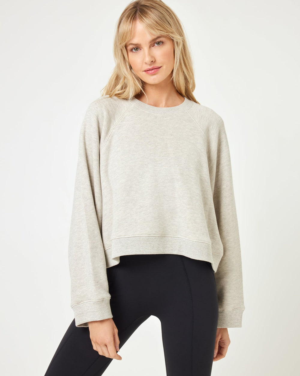 Women's Oversized Crew Neck Sweater - LSPACE Vincent Pullover | LSPACE Outlets