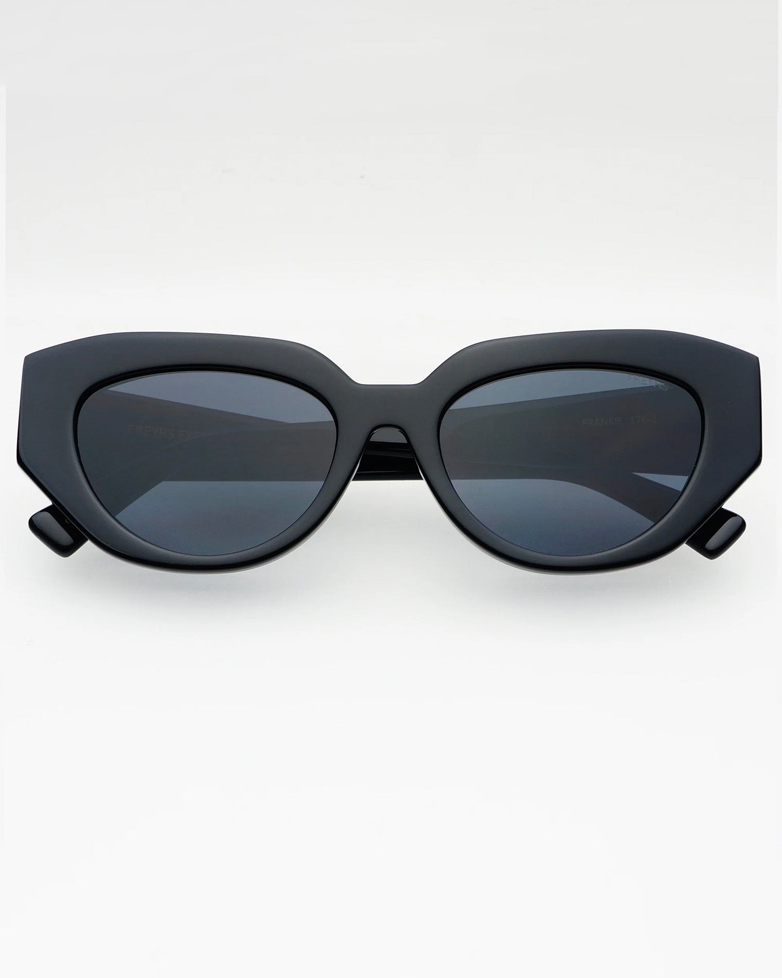 Black Cat Eye Designer Sunglasses for Women - LSPACE Freyrs Frankie | LSPACE Outlets