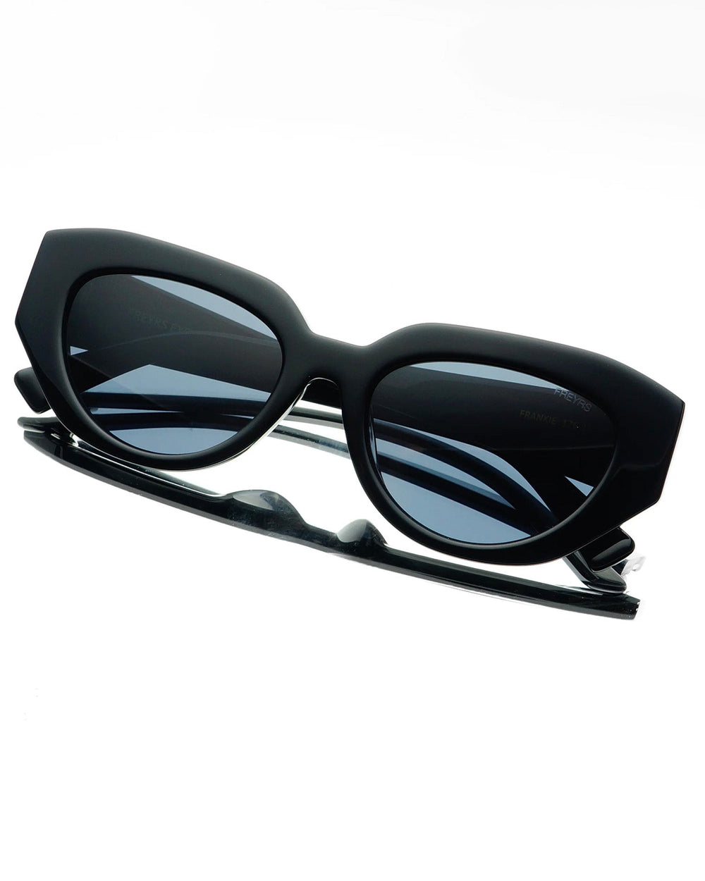 Black Cat Eye Designer Sunglasses for Women - LSPACE Freyrs Frankie | LSPACE Outlets