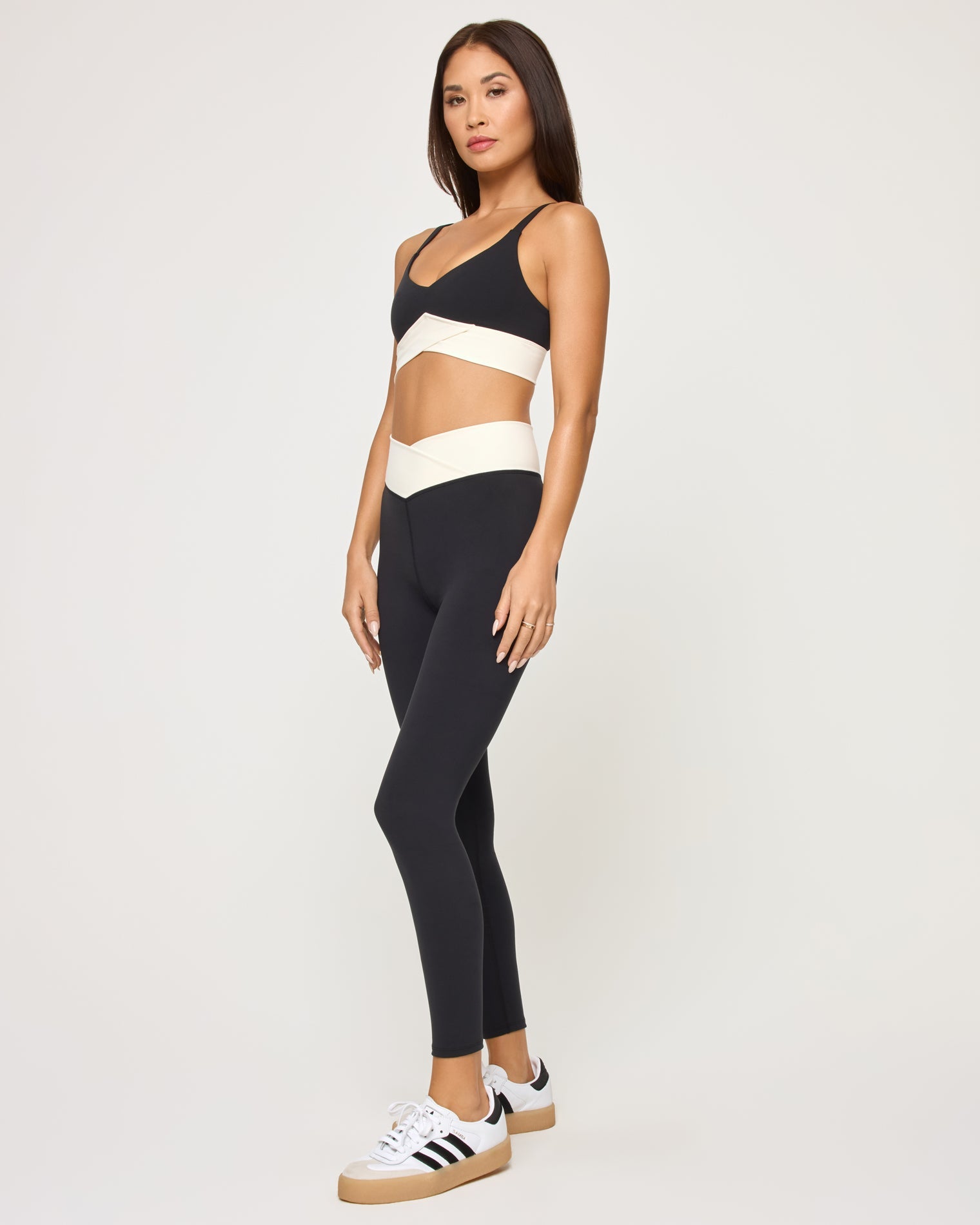 Unmatched Legging - Black-Cream | LSPACE Outlet