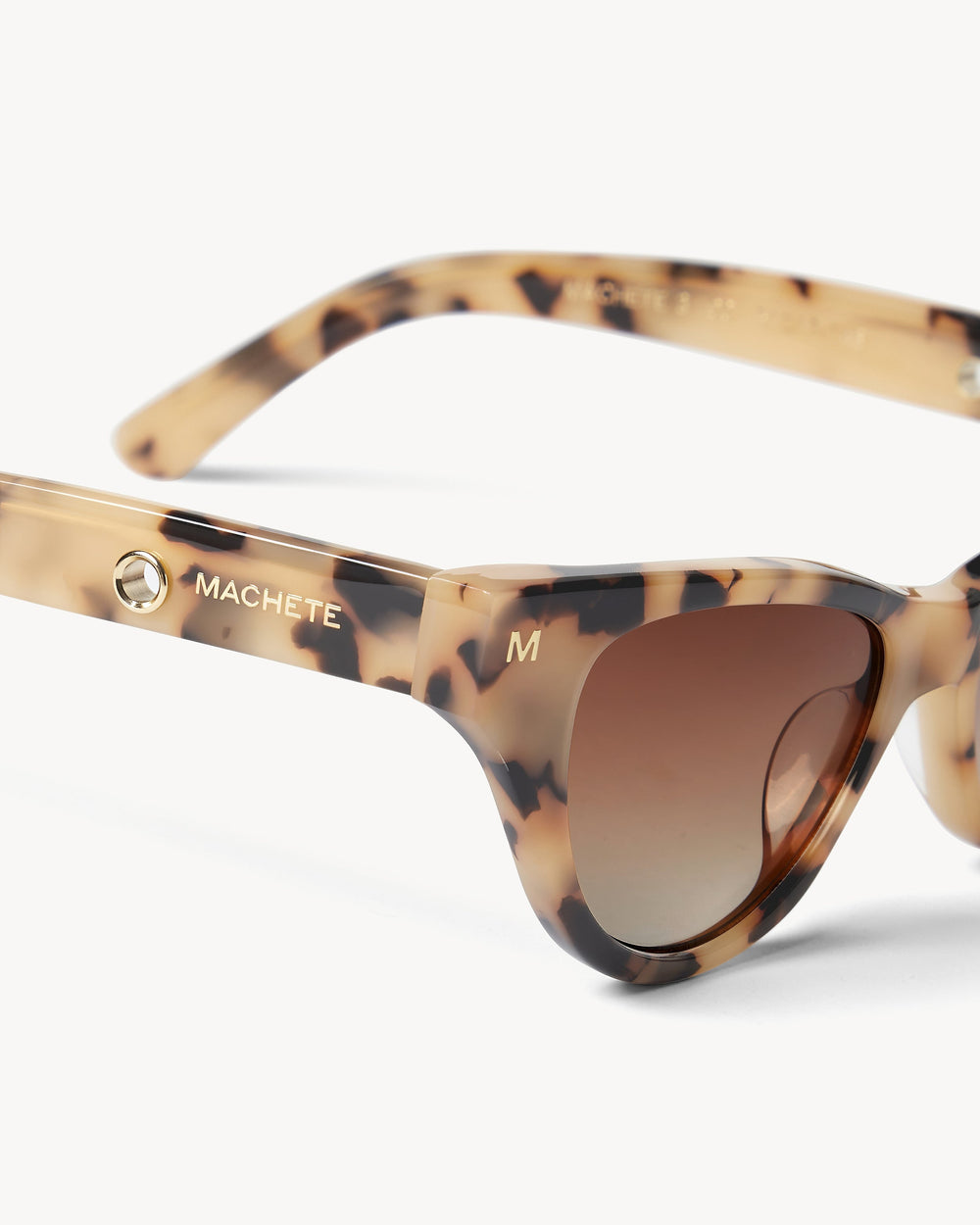 Machete Suzy Sunglasses - Blonde Tortoise | LSPACE Near Me