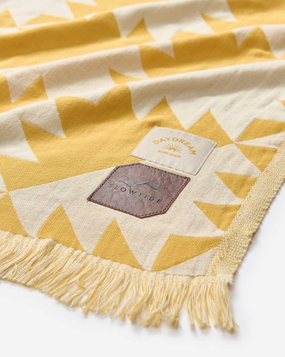 Slowtide Daydream Driftweave Beach Blanket - Curry | LSPACE Discount