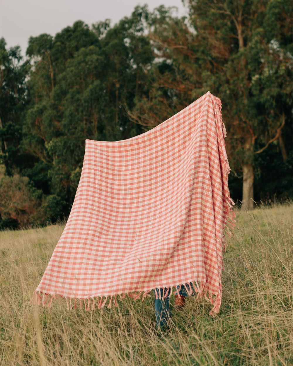 Slowtide Palaka Lightweight Beach Blanket - Guava | LSPACE Outlets